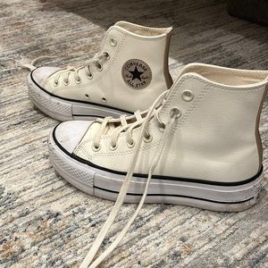 Platform converse